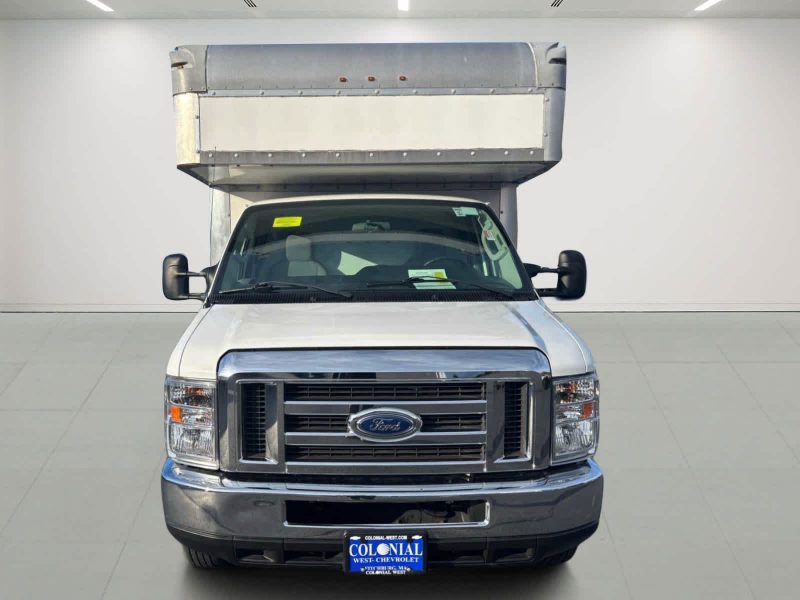 2018 Ford E-Series Cutaway 2018 Ford E-Series Cutaway