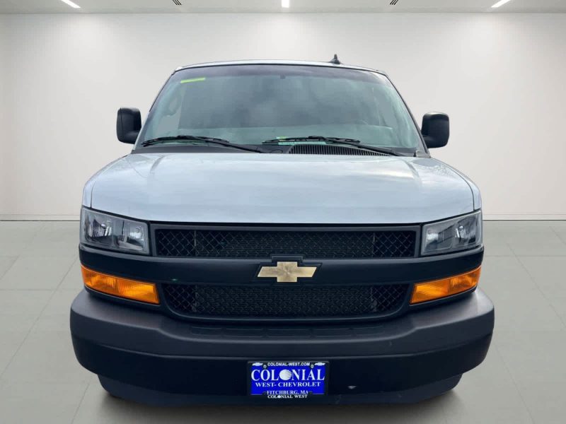 2023 Chevrolet Express 2023 Chevrolet Express