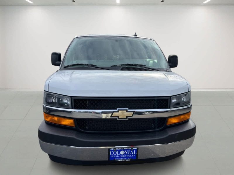 2023 Chevrolet Express 2023 Chevrolet Express