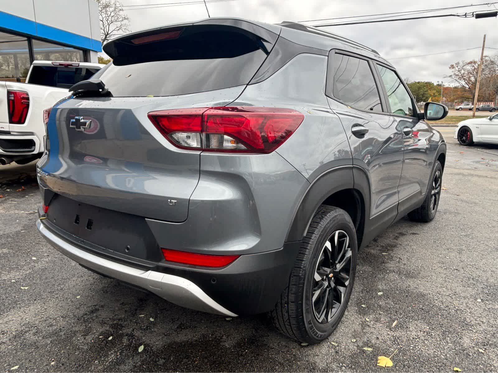 2021-Chevrolet-stk-8 2021-Chevrolet-stk-8