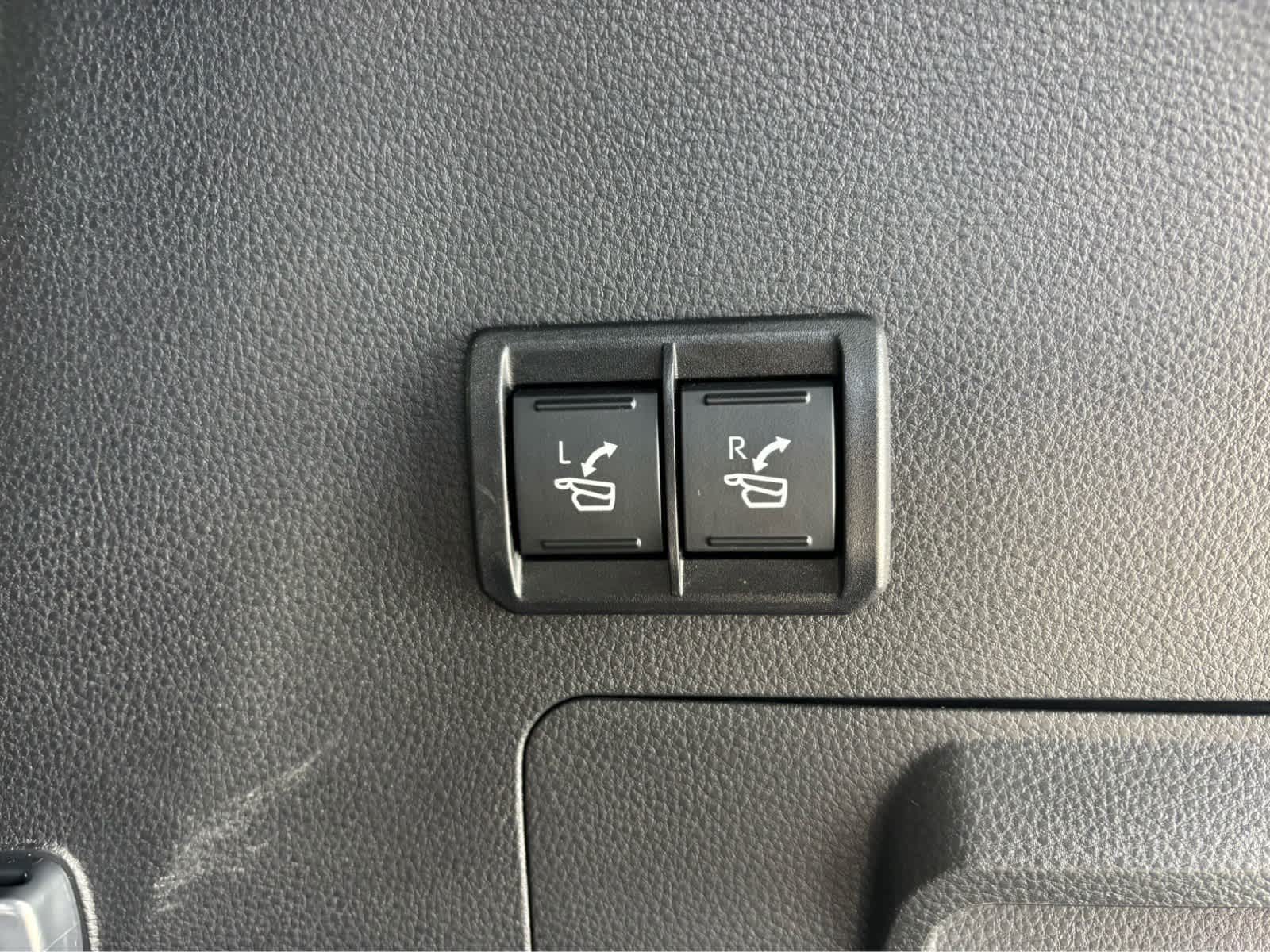 2024-Toyota-stk-7 2024-Toyota-stk-7