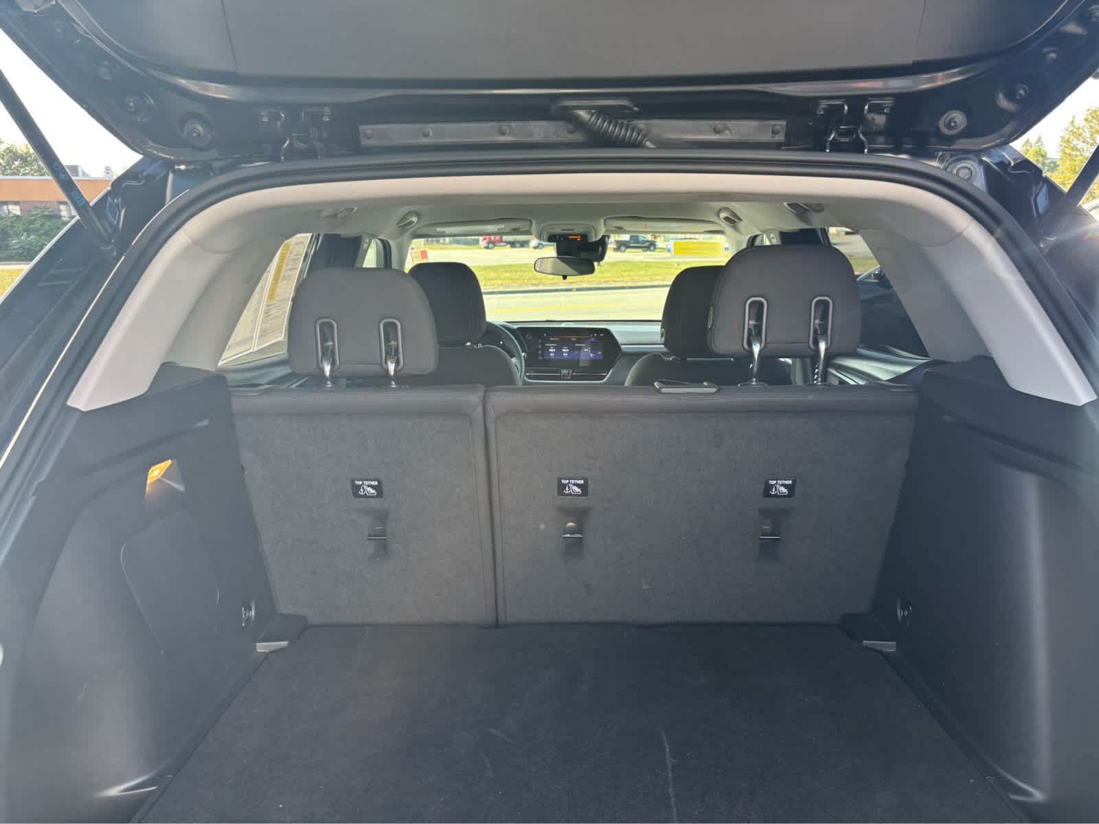 2025-Chevrolet-stk-8 2025-Chevrolet-stk-8