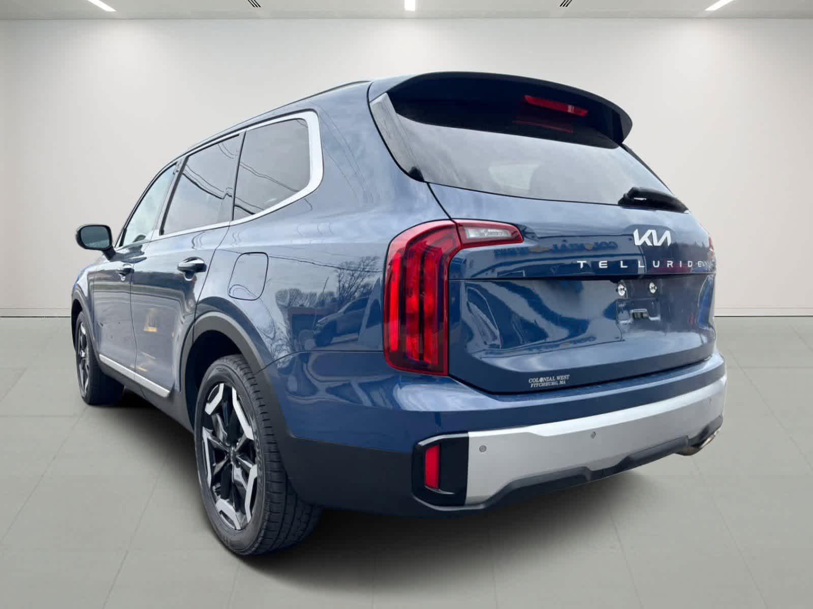 2023-Kia-stk-4 2023-Kia-stk-4