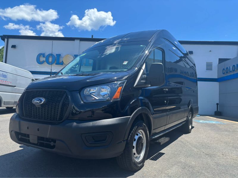 2023 Ford Transit Cargo Van