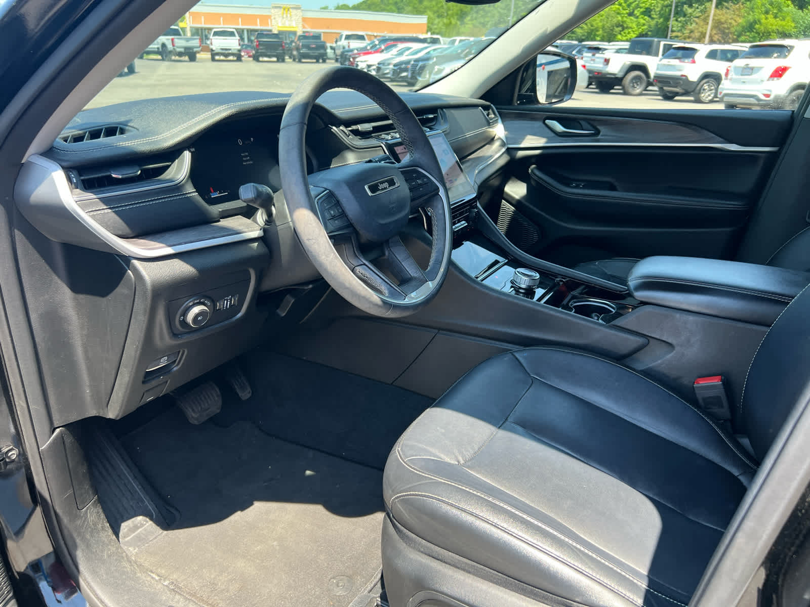2023-Jeep-stk-8 2023-Jeep-stk-8