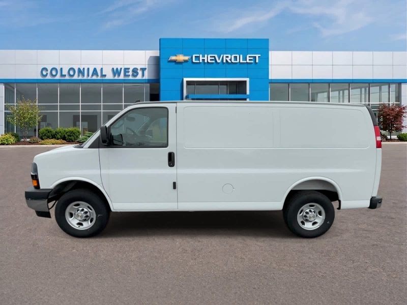 2025 Chevrolet Express Cargo Van