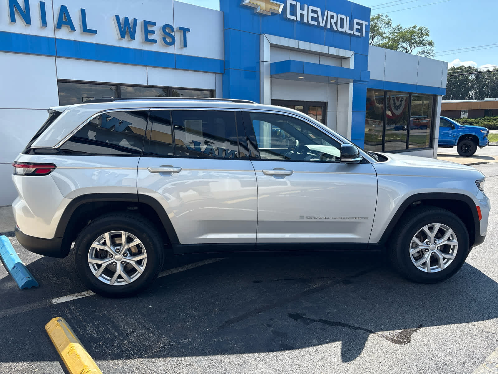2023-Jeep-stk-3 2023-Jeep-stk-3